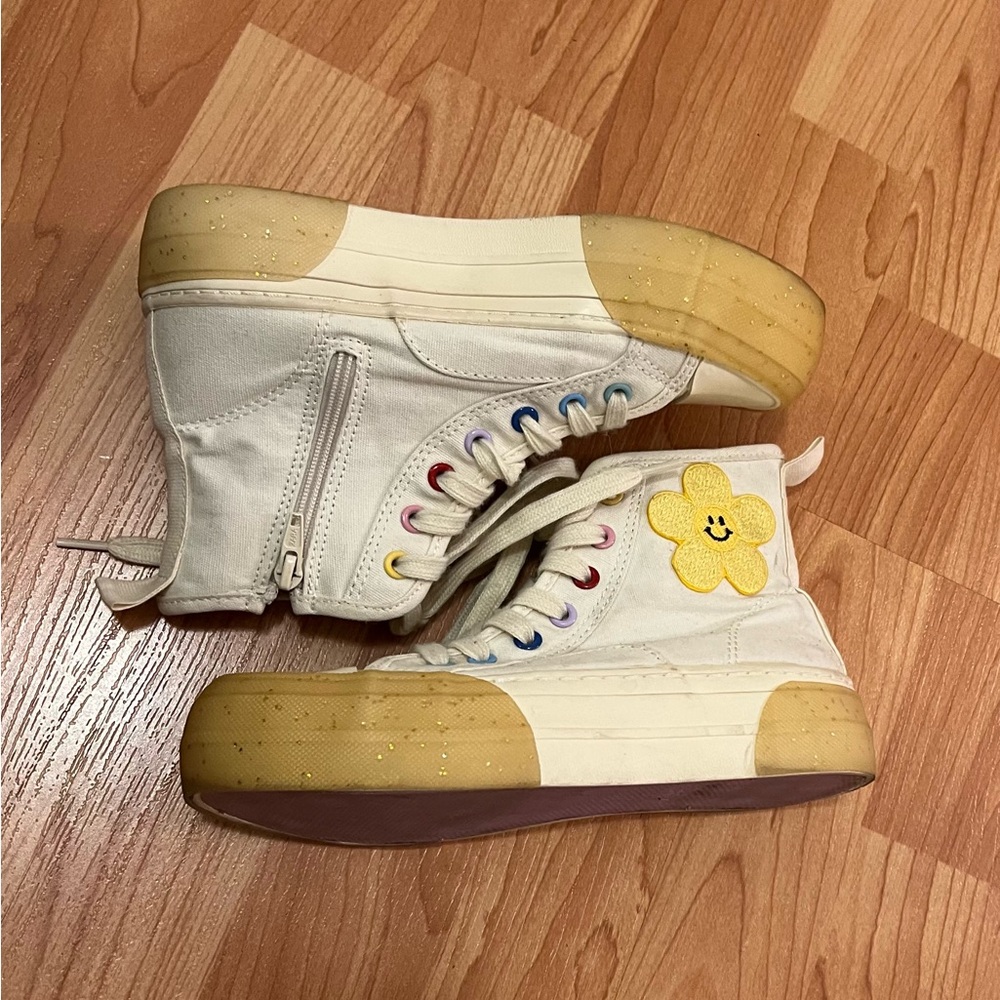 Zara care-bear collection canvas high tops